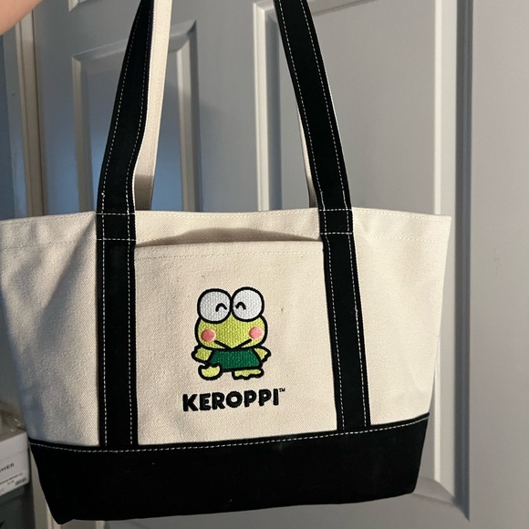 Small Heavyweight Canvas Tote - Picture 3 of 3